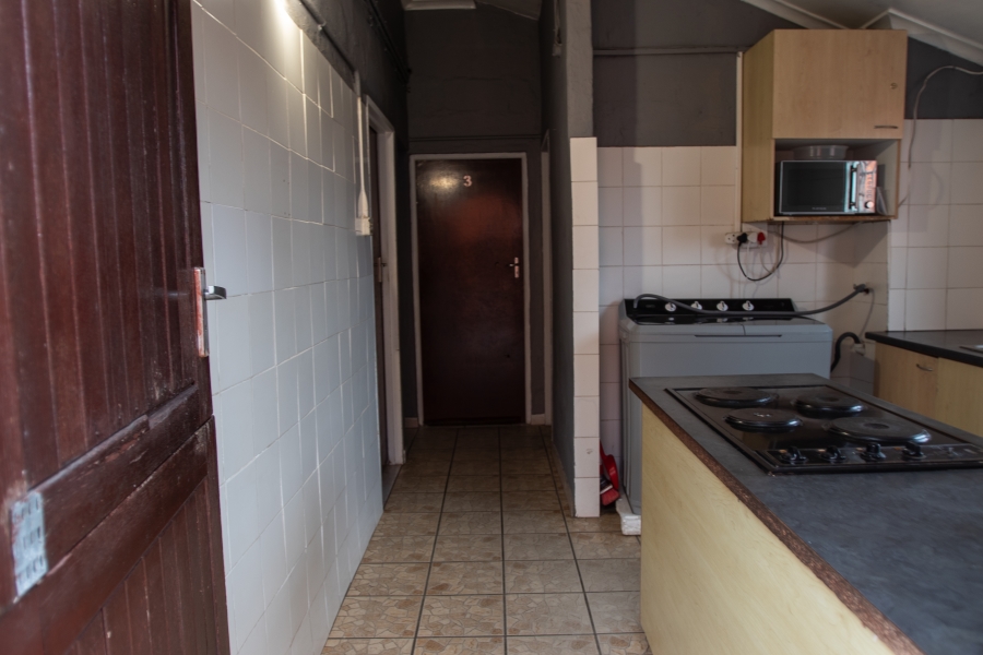 6 Bedroom Property for Sale in Scottsville Western Cape